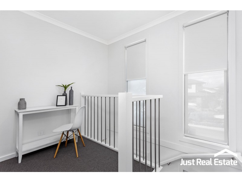 1 Priscilla Place, Pakenham VIC 3810