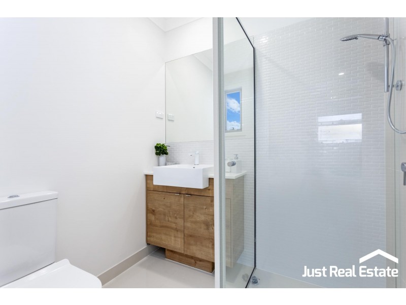 1 Priscilla Place, Pakenham VIC 3810