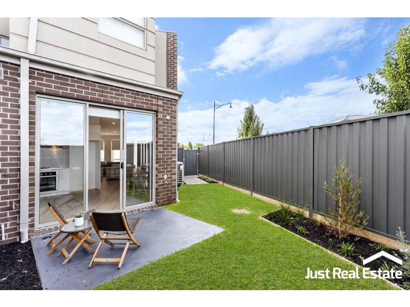1 Priscilla Place, Pakenham VIC 3810