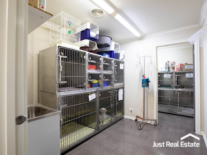 11 Tilmouth Place, Narre Warren South VIC 3805