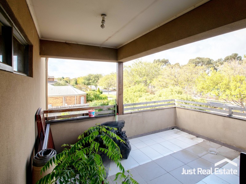 11 Tilmouth Place, Narre Warren South VIC 3805