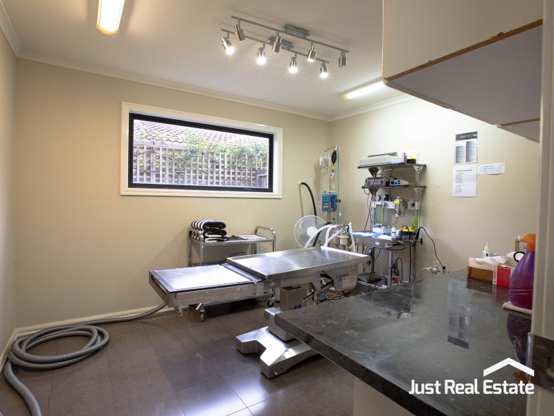 11 Tilmouth Place, Narre Warren South VIC 3805