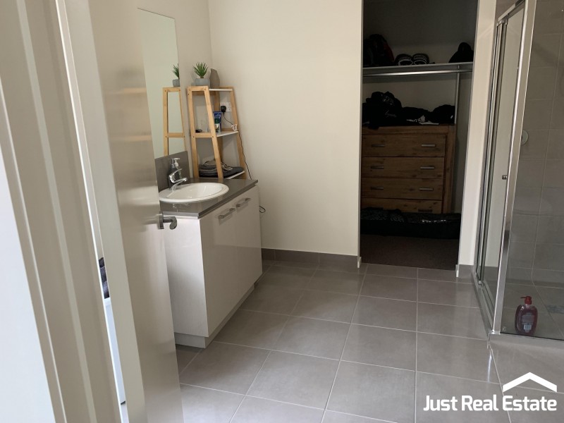 20 Wonder Street, Officer VIC 3809