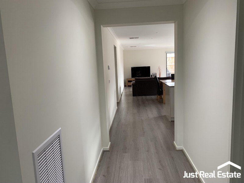 20 Wonder Street, Officer VIC 3809