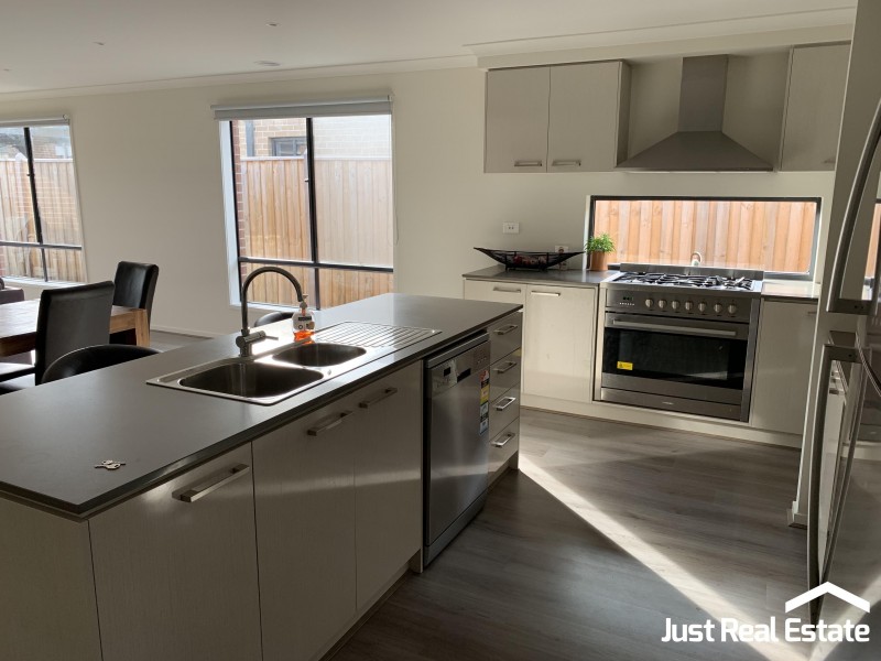 20 Wonder Street, Officer VIC 3809