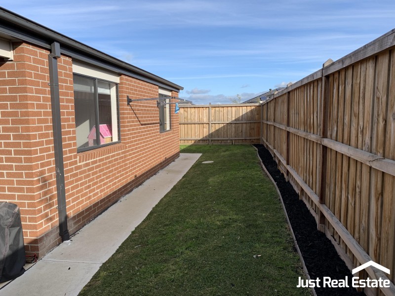 20 Wonder Street, Officer VIC 3809