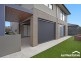 8 Lucinda Lane, Cranbourne North VIC 3977