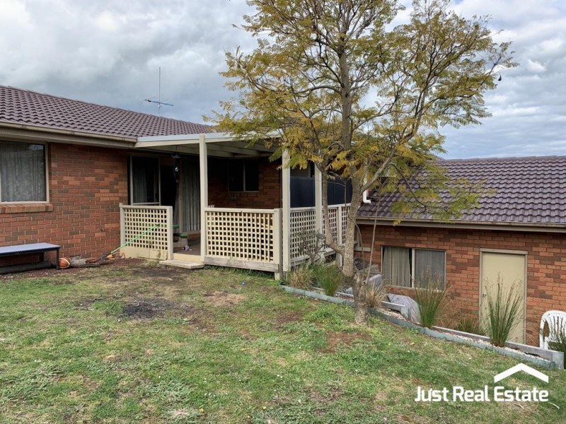 19 Damien Court, Pakenham VIC 3810