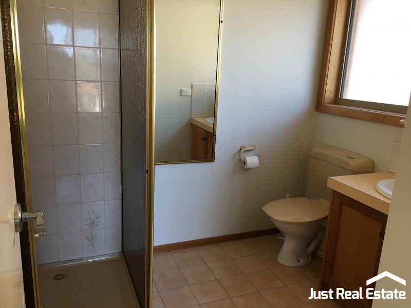 19 Damien Court, Pakenham VIC 3810