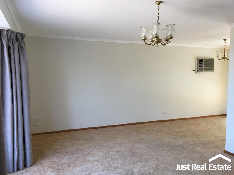 19 Damien Court, Pakenham VIC 3810