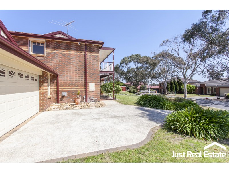 5 Sugarloaf Avenue, Lynbrook VIC 3975