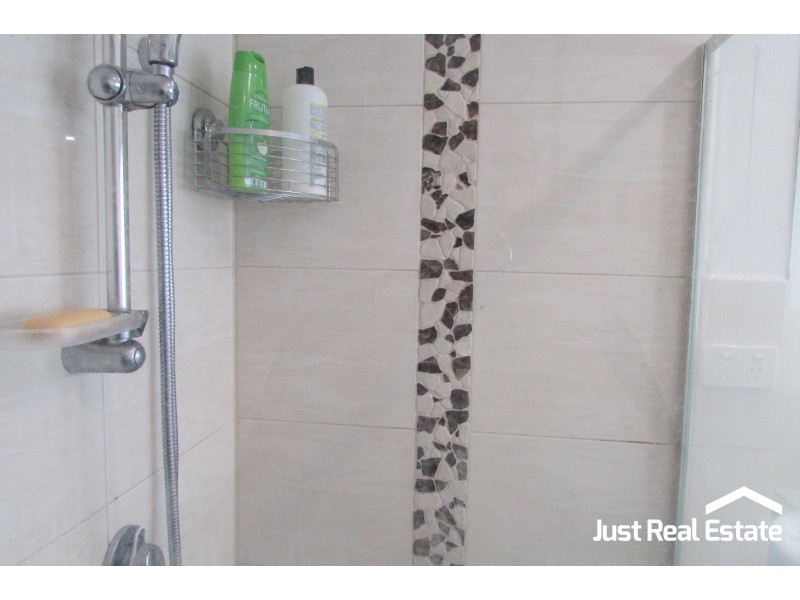 7A King David Court, Hampton Park VIC 3976