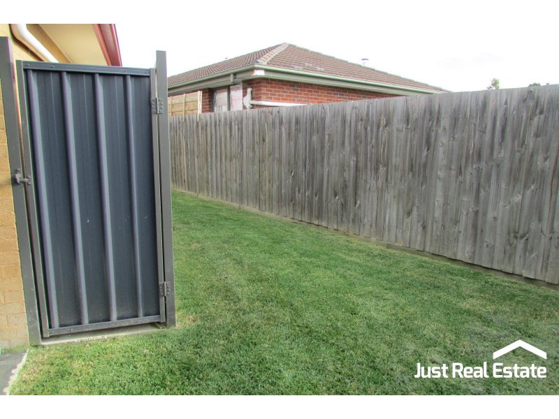 7A King David Court, Hampton Park VIC 3976