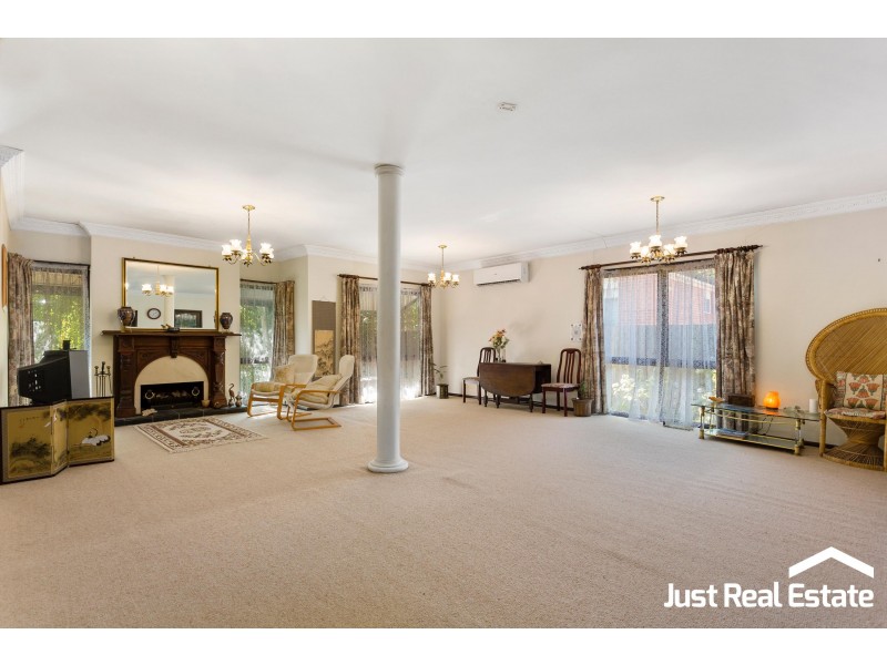 79 Rooks Road, Mitcham VIC 3132