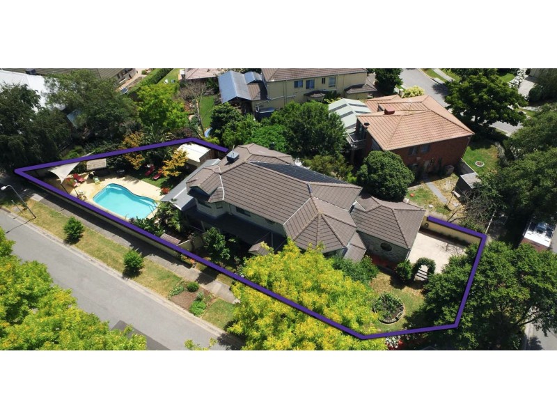 15 Melville Park Drive, Berwick VIC 3806