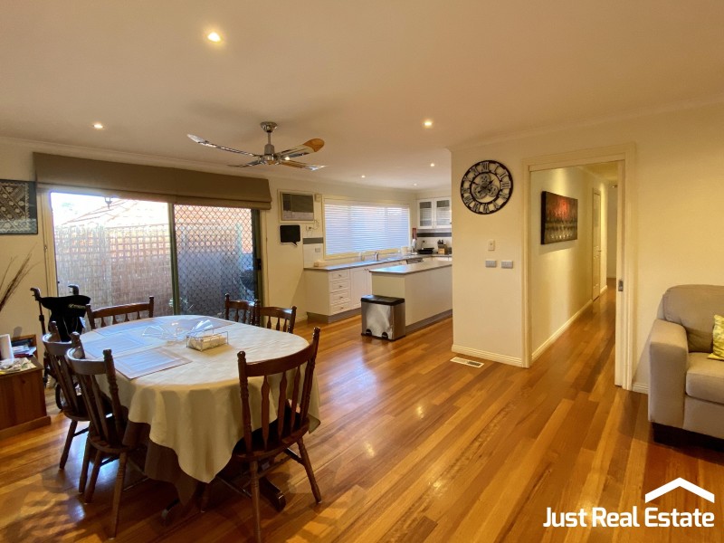 15 Murndal Court, Berwick VIC 3806