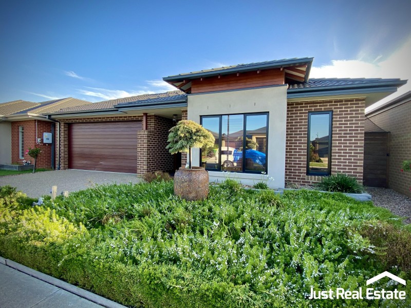 5 Dana Street, Officer VIC 3809