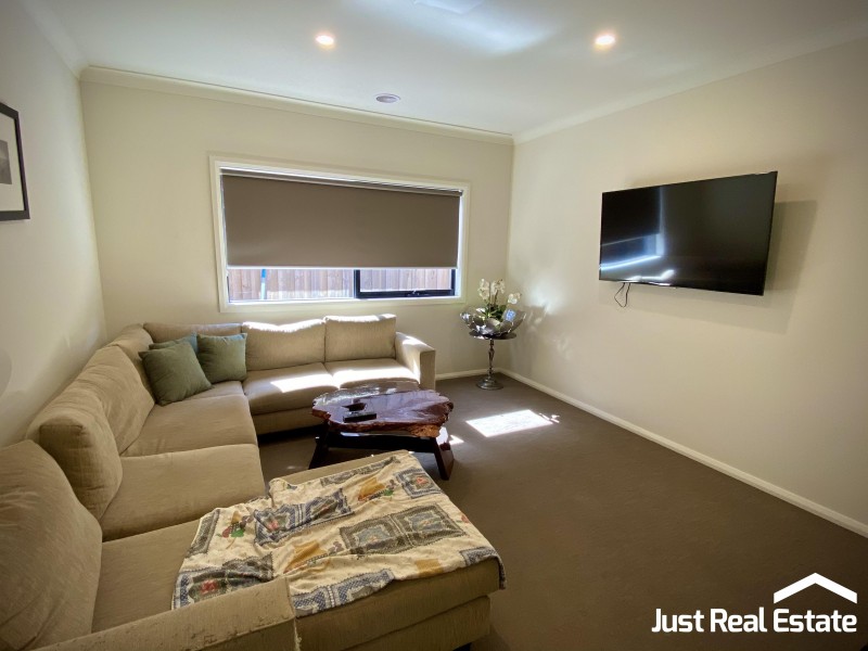 5 Dana Street, Officer VIC 3809