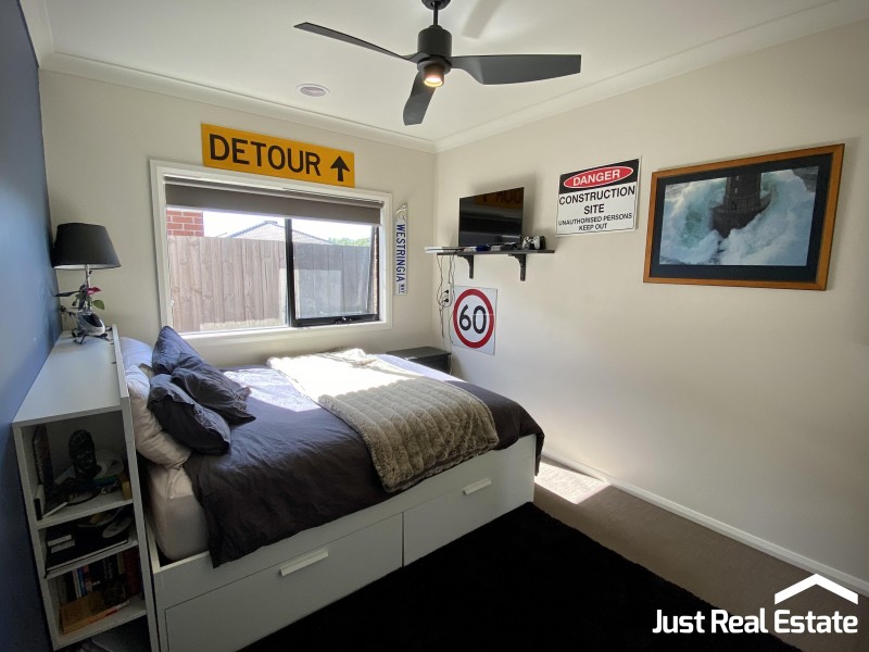 5 Dana Street, Officer VIC 3809