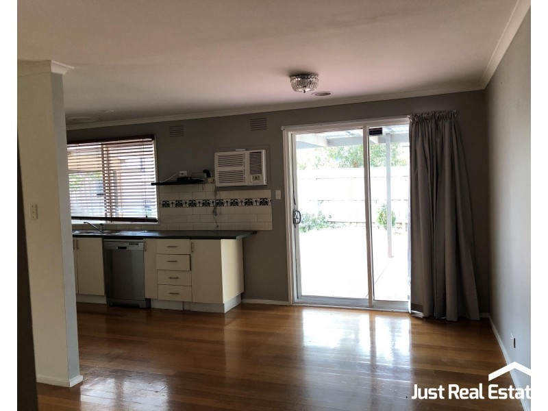 20 Saxonwood Drive, Narre Warren VIC 3805
