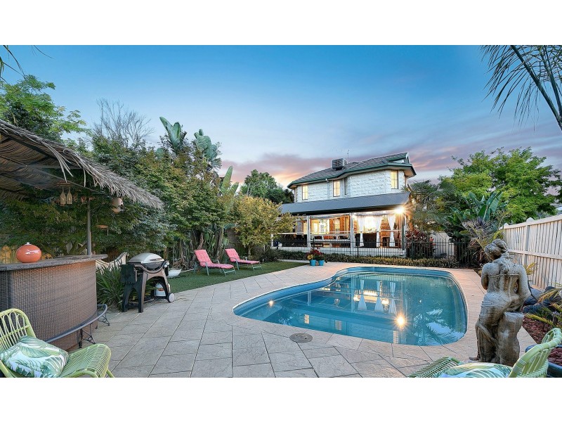 15 Melville Park Drive, Berwick VIC 3806