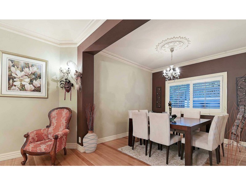 15 Melville Park Drive, Berwick VIC 3806