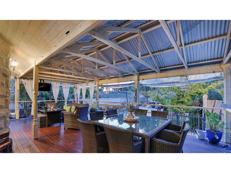 15 Melville Park Drive, Berwick VIC 3806