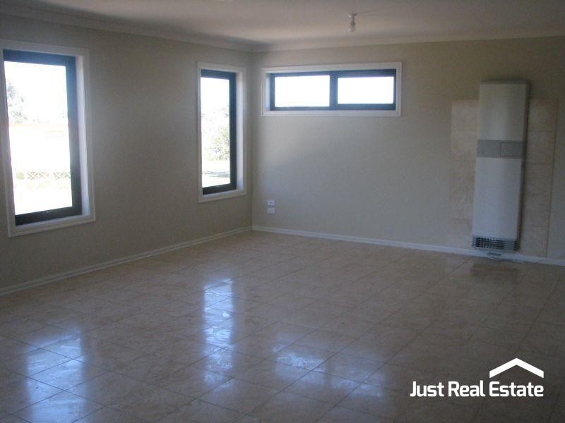 1/11 Tilmouth Place, Narre Warren South VIC 3805