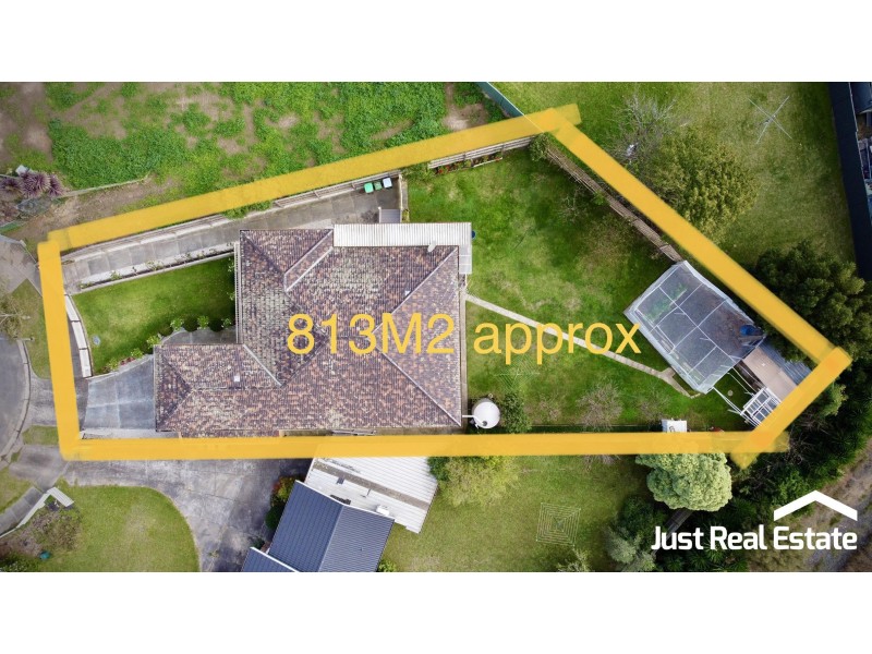 15 Woodlands Crescent, Narre Warren VIC 3805