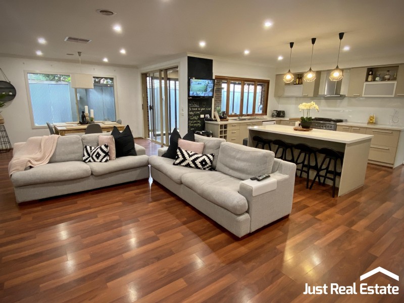 70 Wurundjeri Boulevard, Berwick VIC 3806