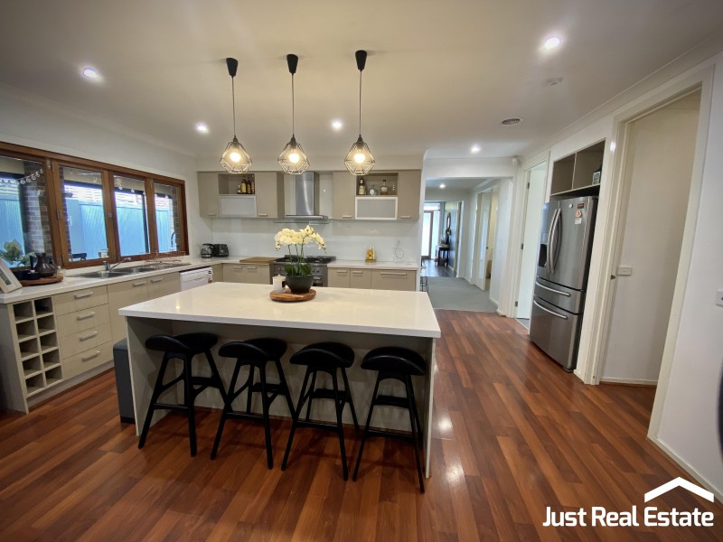 70 Wurundjeri Boulevard, Berwick VIC 3806