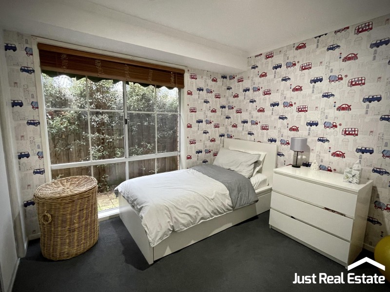 16 Nana Walk, Narre Warren South VIC 3805