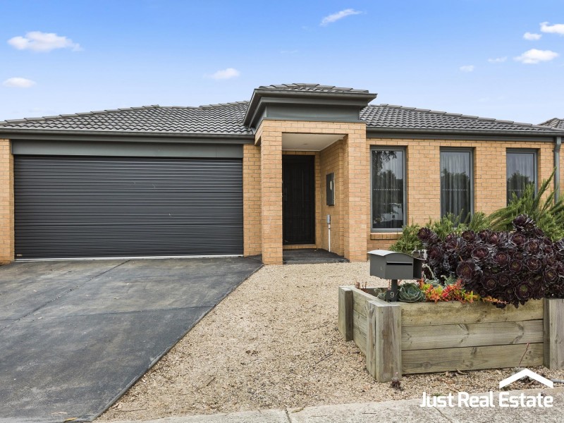 94 William Thwaites Boulevard, Cranbourne North VIC 3977