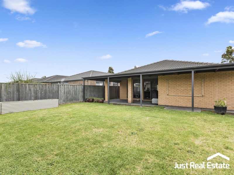 94 William Thwaites Boulevard, Cranbourne North VIC 3977