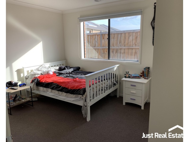 20 Wonder Street, Officer VIC 3809