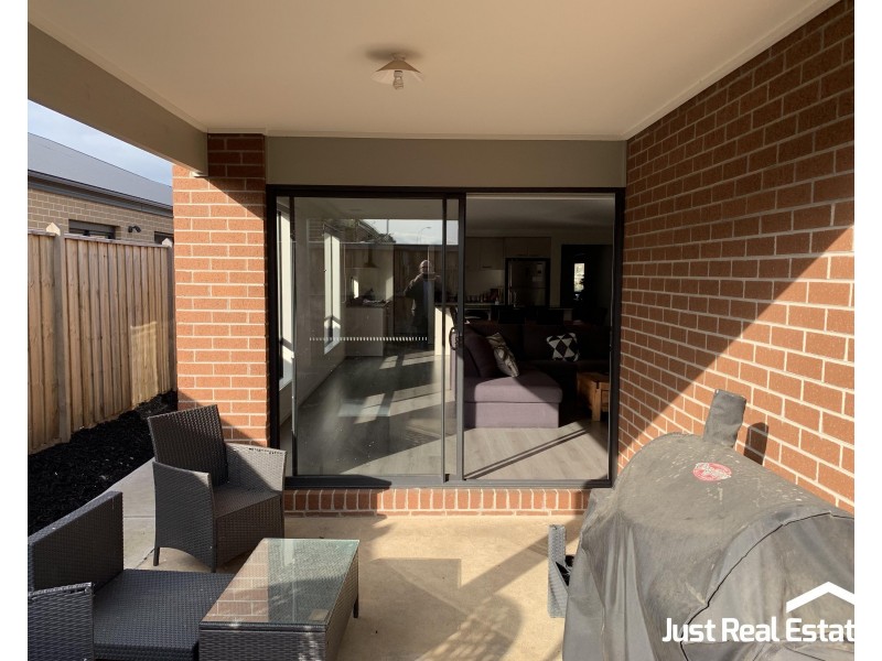 20 Wonder Street, Officer VIC 3809