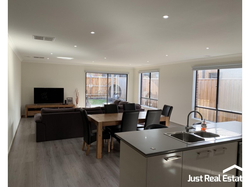 20 Wonder Street, Officer VIC 3809