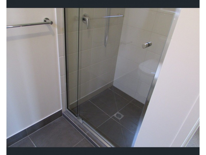 30 Yellow Robin Circuit, Cranbourne East VIC 3977