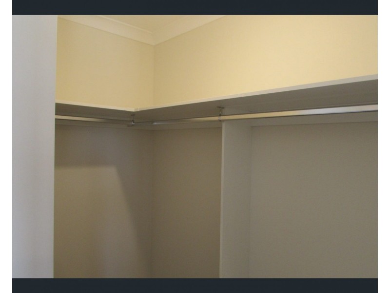 30 Yellow Robin Circuit, Cranbourne East VIC 3977