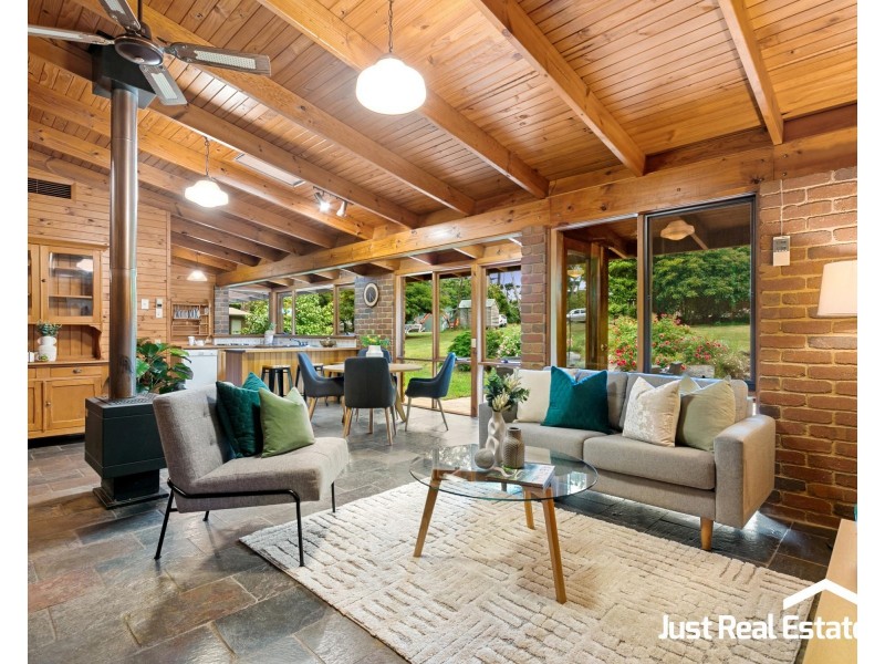 111-113 King Road, Harkaway VIC 3806