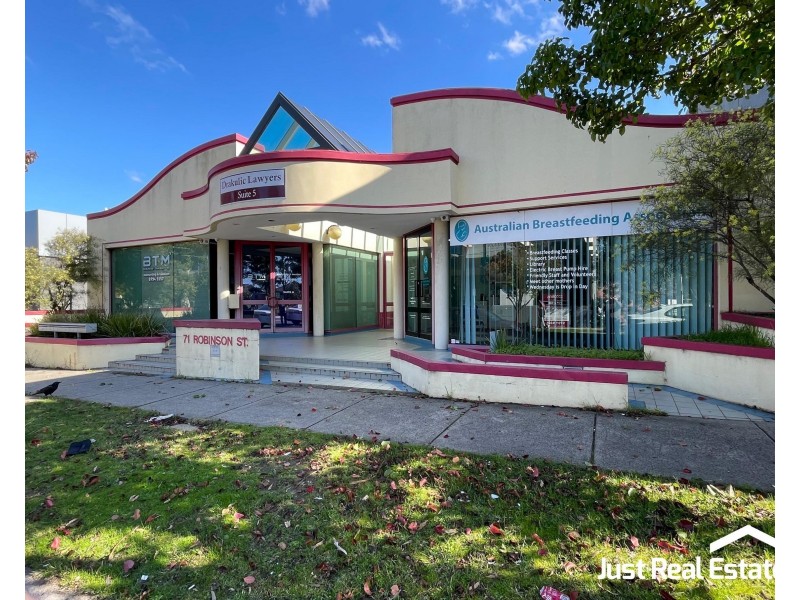 1/71 Robinson Street, Dandenong VIC 3175