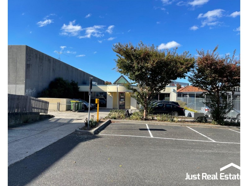 1/71 Robinson Street, Dandenong VIC 3175