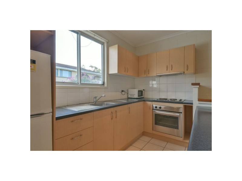 5, 1a Pleasant Drive,, Cannonvale QLD 4802