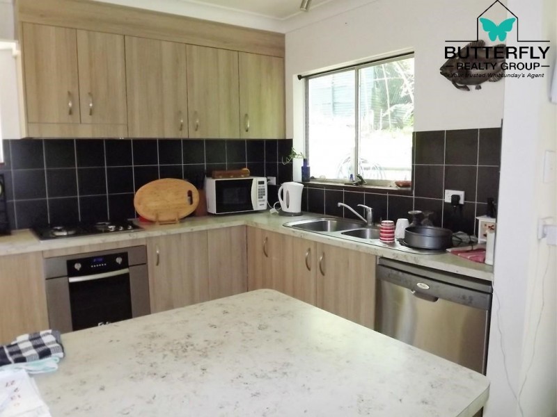 Mount Julian QLD 4800