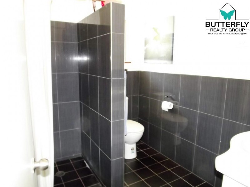 Mount Julian QLD 4800