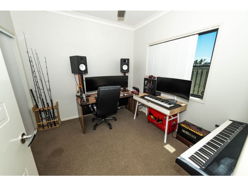 12 Bombo Court, Blacks Beach QLD 4740