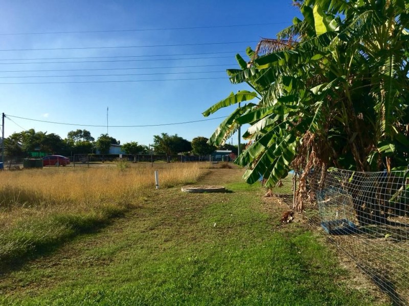 49 Skene Street, Bowen QLD 4805
