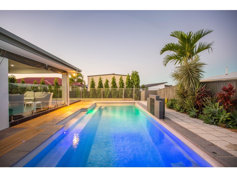 12 Kerrisdale Crescent, Beaconsfield QLD 4740