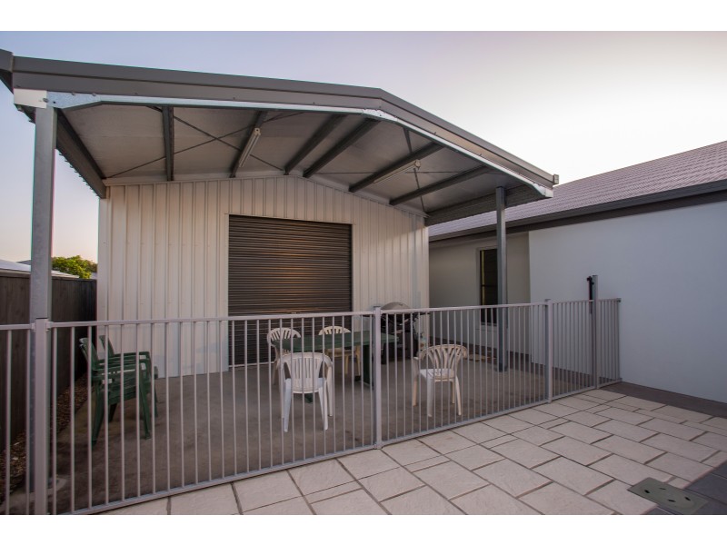 12 Kerrisdale Crescent, Beaconsfield QLD 4740