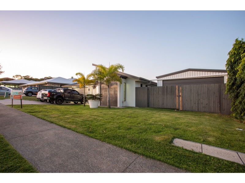 12 Kerrisdale Crescent, Beaconsfield QLD 4740